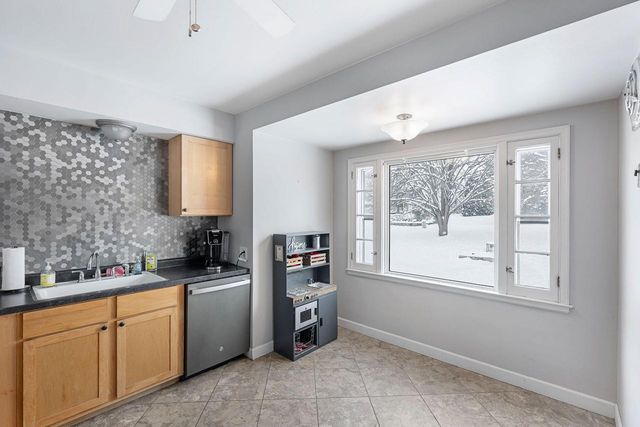 2900 S Root River PARKWAY, Milwaukee, WI 53227