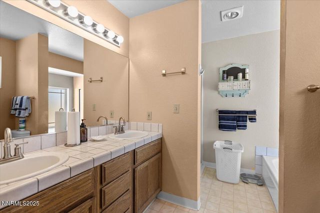 15500 Elkhorn Lane, Reno, NV 89506