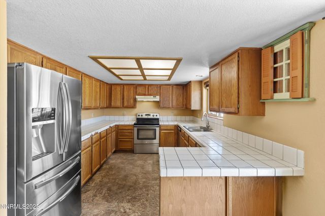 15500 Elkhorn Lane, Reno, NV 89506