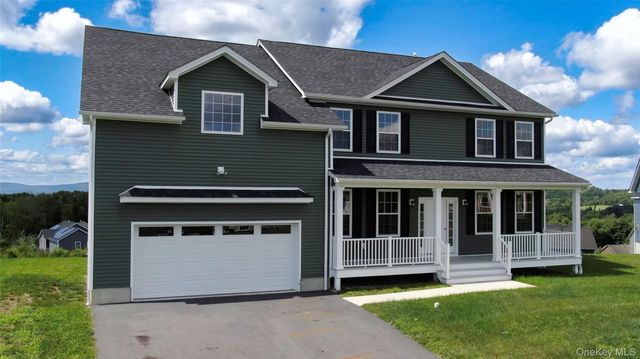 47 Dartmouth Drive, Poughkeepsie, NY 12603