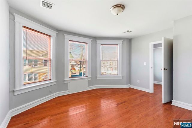 76-78 Halstead Street, Newark, NJ 07106