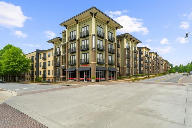 5300 Peachtree Road 1608, Chamblee, GA 30341