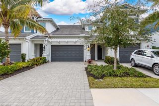 2555 Seychelles DR 406, Naples, FL 34112