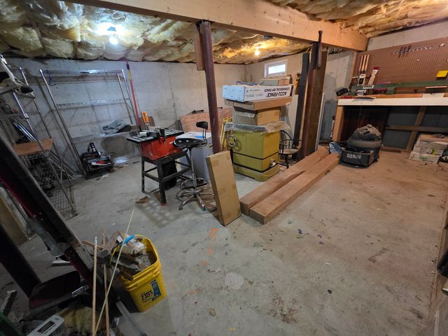 105 Pound Road, Farmington, NH 03835