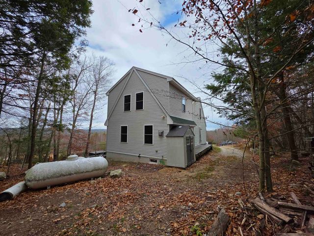 105 Pound Road, Farmington, NH 03835