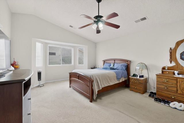 9209 Sundoro Place NW, Albuquerque, NM 87120