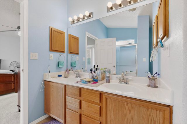 9209 Sundoro Place NW, Albuquerque, NM 87120