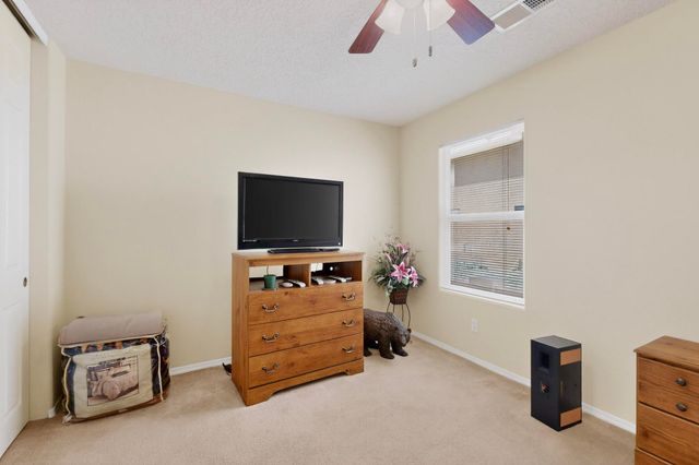 9209 Sundoro Place NW, Albuquerque, NM 87120