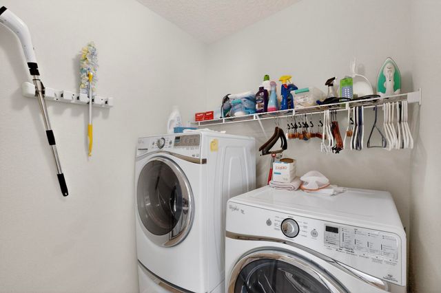 9209 Sundoro Place NW, Albuquerque, NM 87120