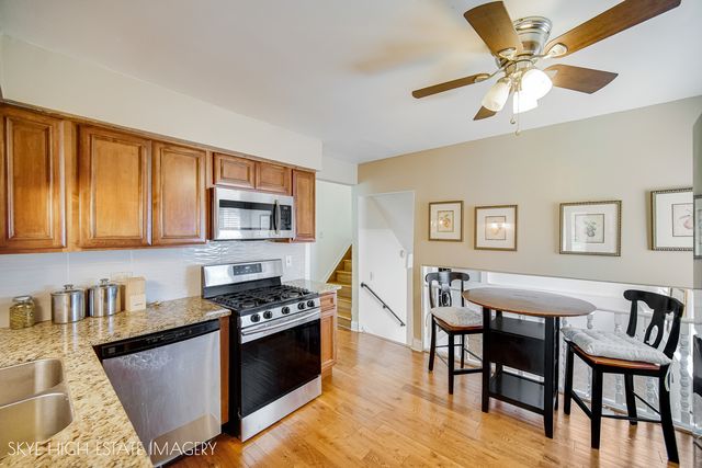 2816 Tennyson Place, Hazel Crest, IL 60429