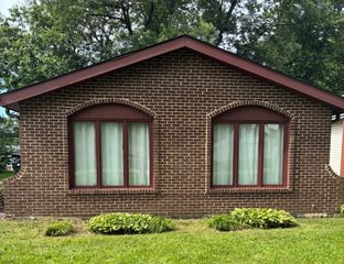 2816 Tennyson Place, Hazel Crest, IL 60429