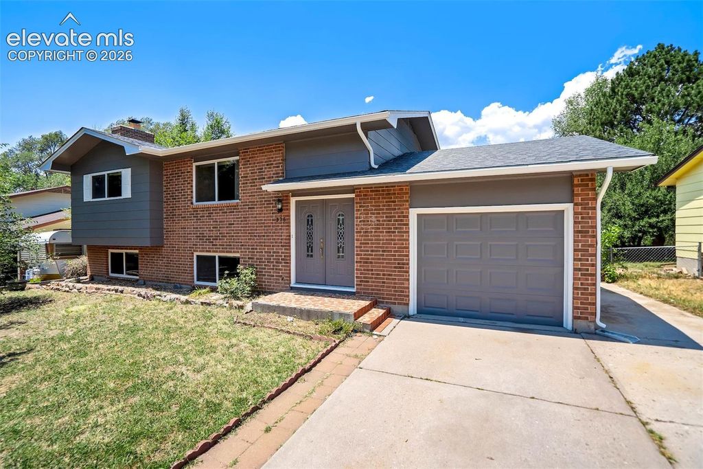 326 Cielo Vista Street, Colorado Springs, CO 80911 — exterior