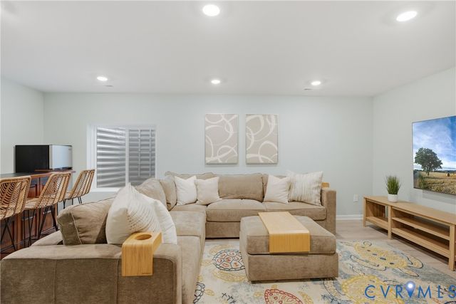 7661 Lovegrass Ter, New Kent, VA 23124