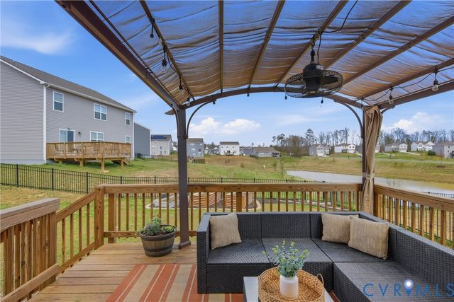 7661 Lovegrass Ter, New Kent, VA 23124