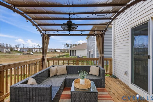 7661 Lovegrass Ter, New Kent, VA 23124