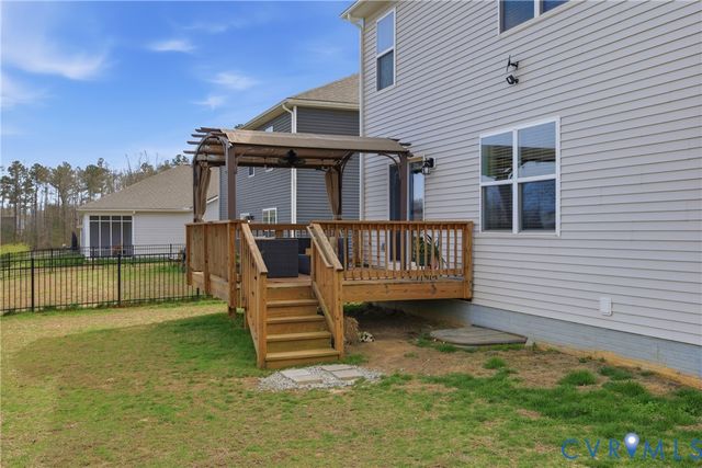 7661 Lovegrass Ter, New Kent, VA 23124