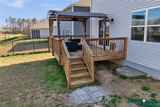 7661 Lovegrass Ter, New Kent, VA 23124