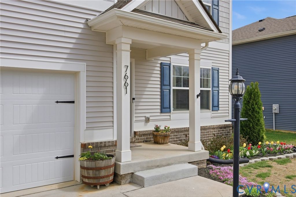 7661 Lovegrass Ter, New Kent, VA 23124