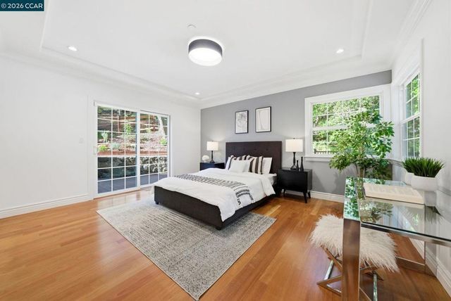 8 Millbrae Cir, Millbrae, CA 94030