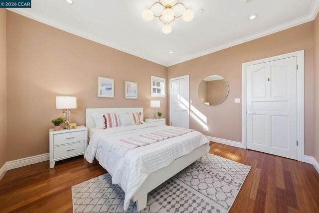 8 Millbrae Cir, Millbrae, CA 94030