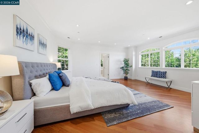 8 Millbrae Cir, Millbrae, CA 94030