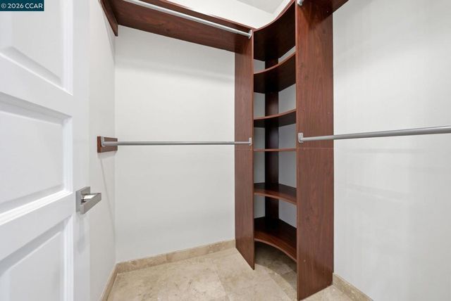 8 Millbrae Cir, Millbrae, CA 94030