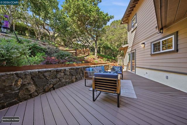 8 Millbrae Cir, Millbrae, CA 94030