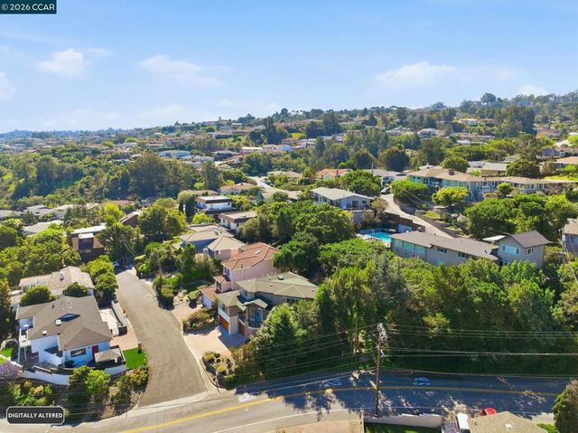 8 Millbrae Cir, Millbrae, CA 94030