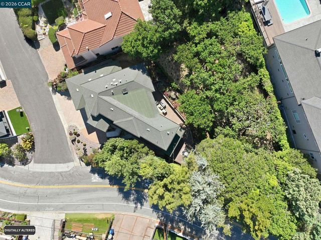 8 Millbrae Cir, Millbrae, CA 94030