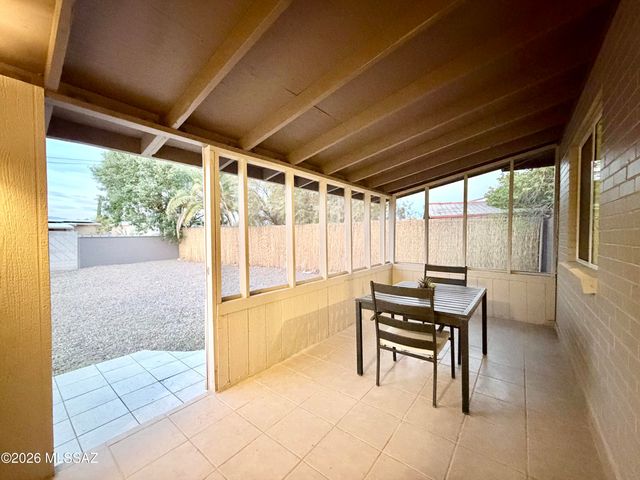 6815 E Mary Drive, Tucson, AZ 85730