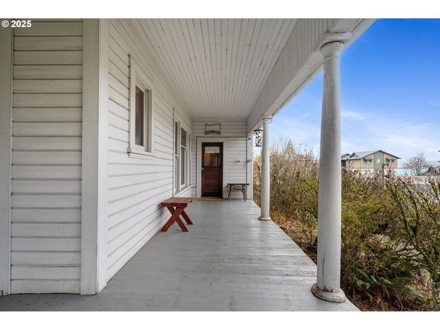 42280 Nw BANKS Rd, Banks, OR 97106