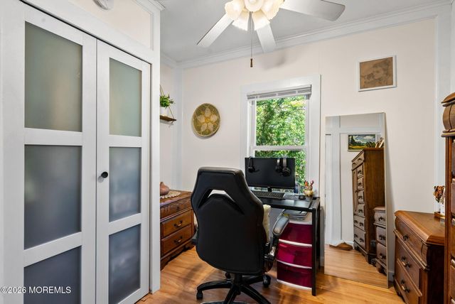 89 Washington Avenue, Highlands, NJ 07732