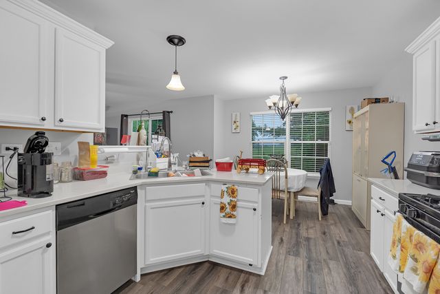 1011 N South Elgin Boulevard, South Elgin, IL 60177