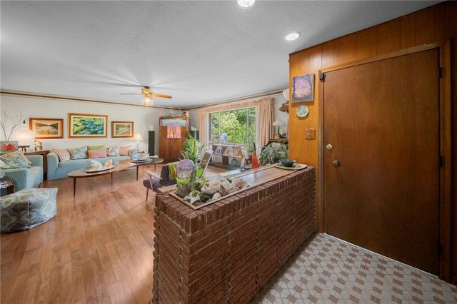 507 E Walnut Street, Rogers, AR 72756