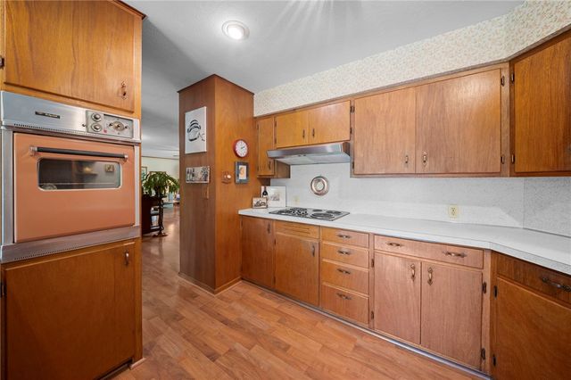 507 E Walnut Street, Rogers, AR 72756