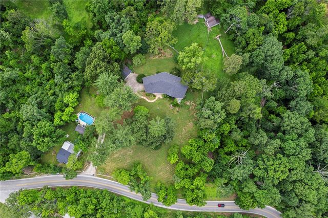 507 E Walnut Street, Rogers, AR 72756