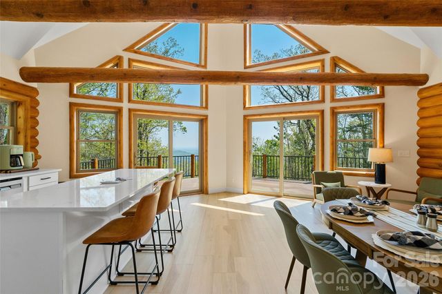 153 Chetan Way, Lake Lure, NC 28746