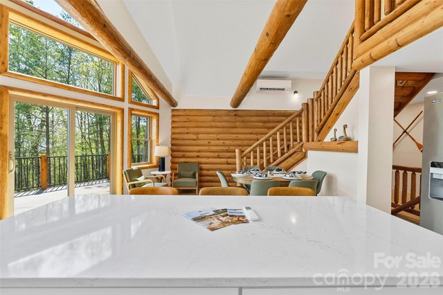 153 Chetan Way, Lake Lure, NC 28746