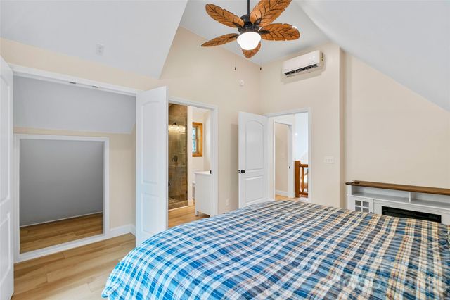 153 Chetan Way, Lake Lure, NC 28746