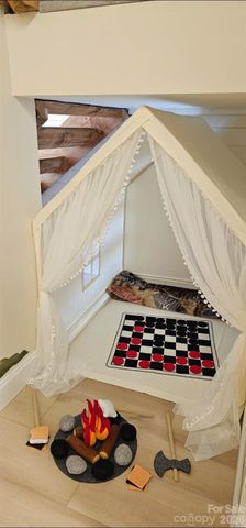 153 Chetan Way, Lake Lure, NC 28746