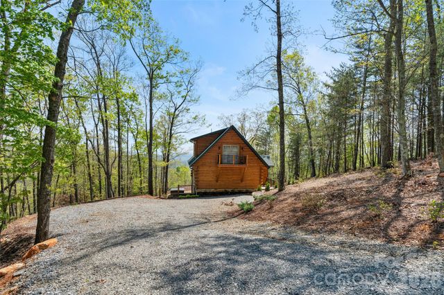 153 Chetan Way, Lake Lure, NC 28746