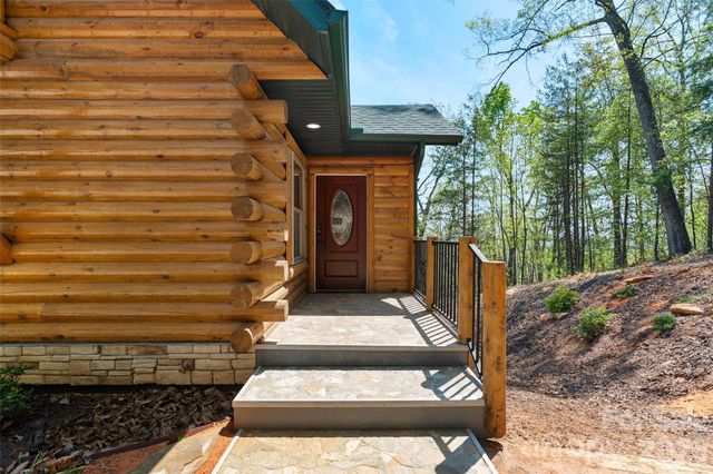 153 Chetan Way, Lake Lure, NC 28746