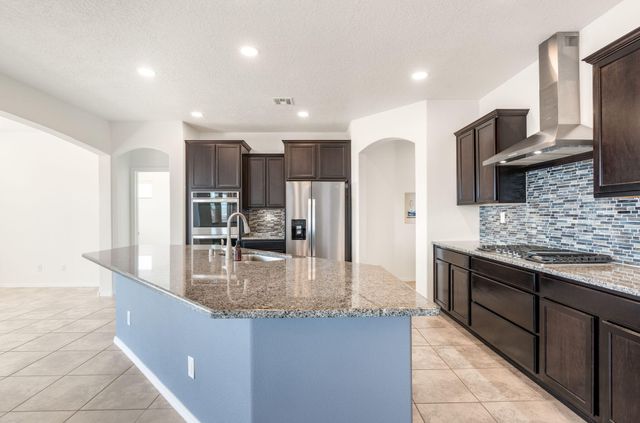 3888 Kodiak Road NE, Rio Rancho, NM 87144