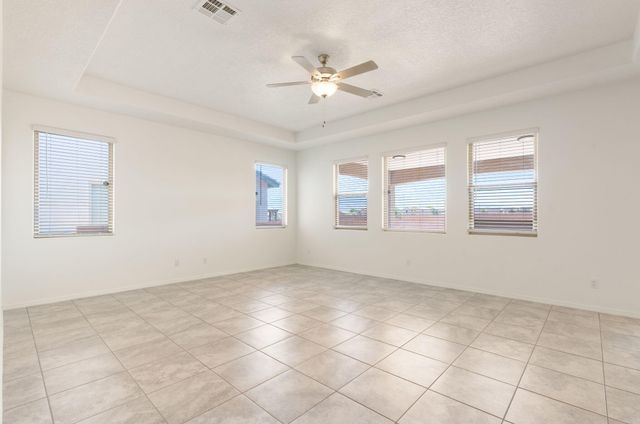 3888 Kodiak Road NE, Rio Rancho, NM 87144