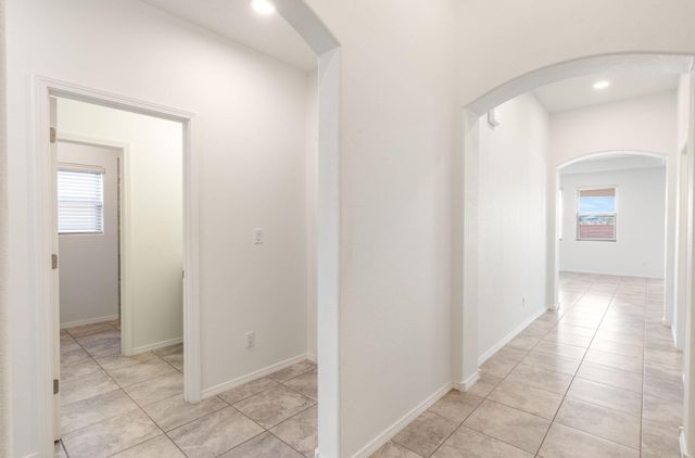 3888 Kodiak Road NE, Rio Rancho, NM 87144