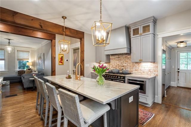 13 Roanoke Avenue NE, Atlanta, GA 30305