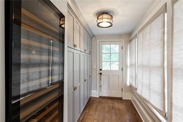 13 Roanoke Avenue NE, Atlanta, GA 30305