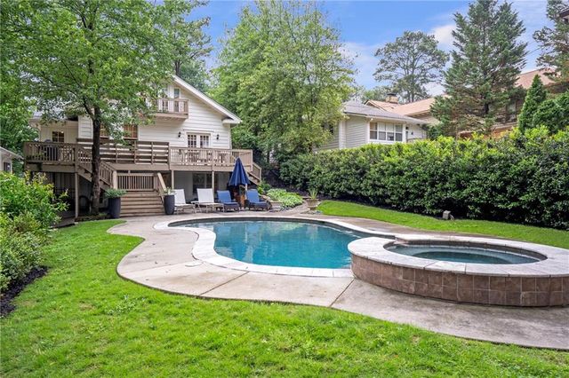 13 Roanoke Avenue NE, Atlanta, GA 30305