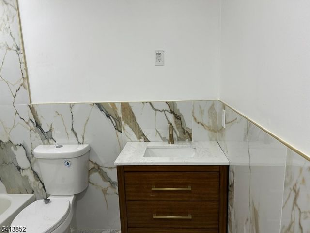 223 Wycoff Way, East Brunswick Twp., NJ 08816