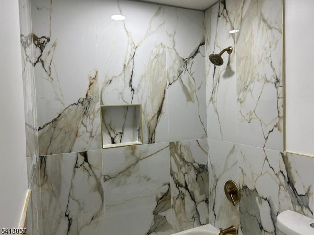 223 Wycoff Way, East Brunswick Twp., NJ 08816